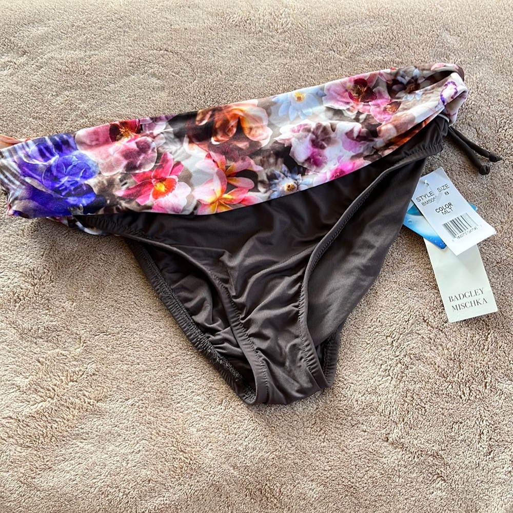 Badgley Mischka bikini skirted bottom